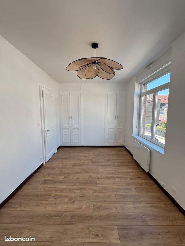 Appartement 4 pièces 45 m² · à Calais · 45 m² · 710 €