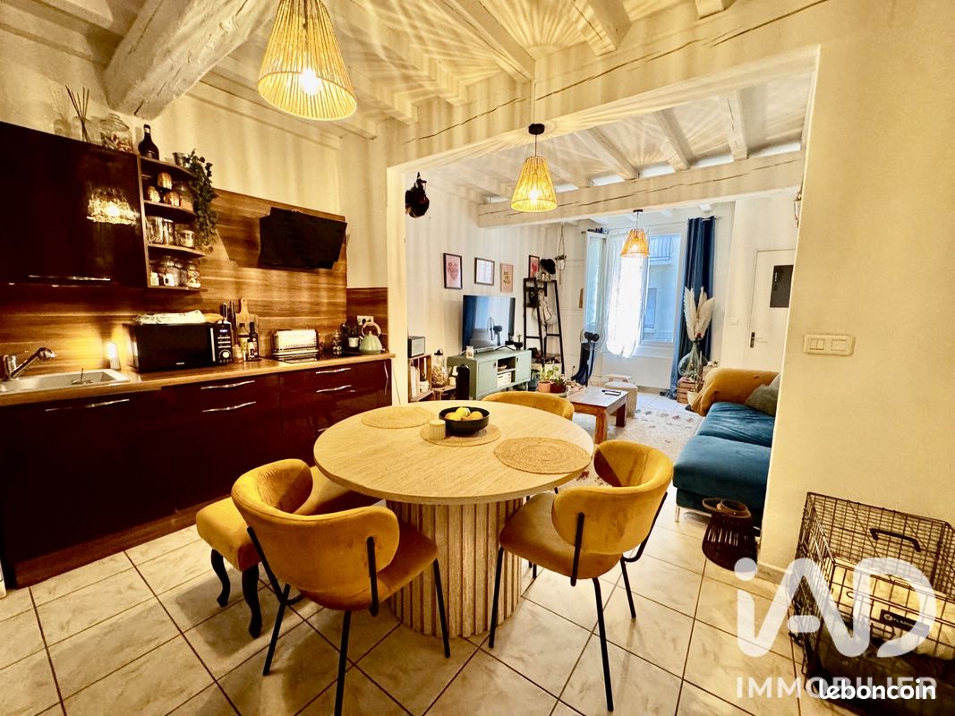 Maison 5 pièces 93 m² · à Aigues-Mortes · 93 m² · 263 000 €