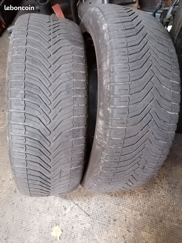 2 Pneus 215/55R18 (image 1)