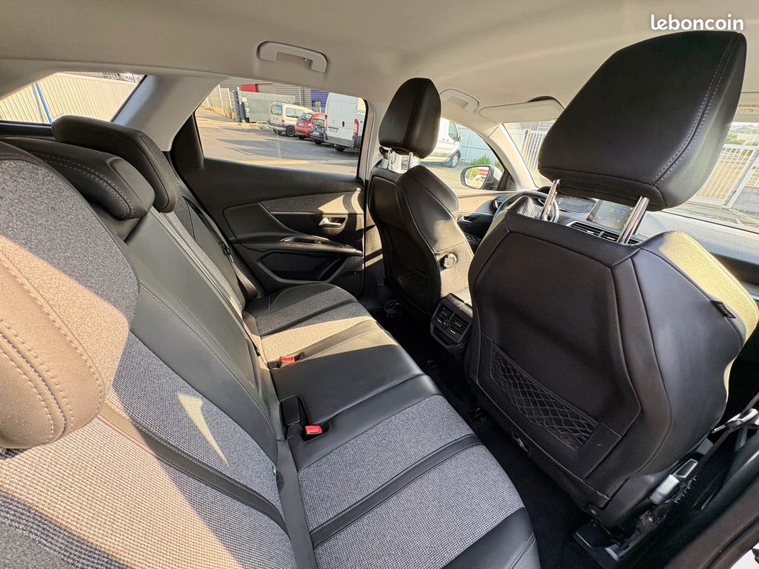 Peugeot 3008 ii 1.5 blue hdi 130 active 2019 (image 9)