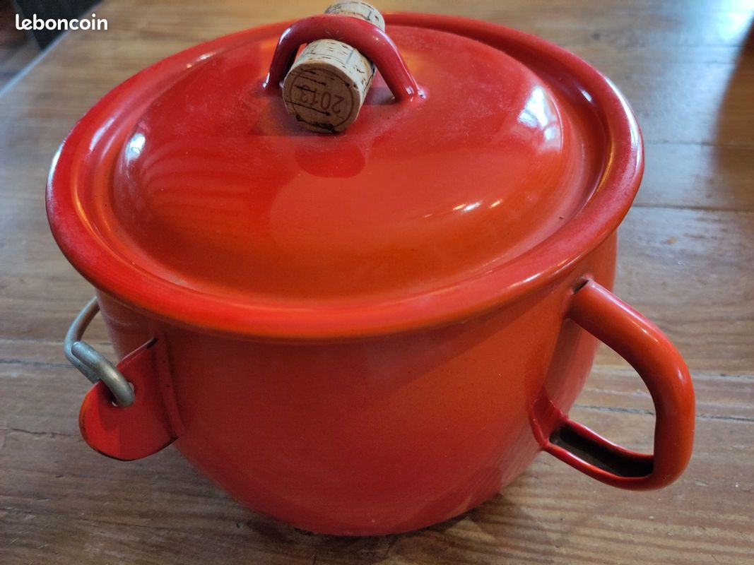 Cocotte émaillées 19cm (image 3)