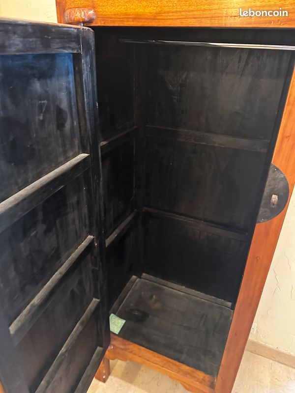 Armoire en bois véritable (image 3)