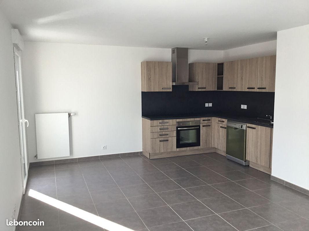 Appartement 4 pièces 88 m² · à Ferney-Voltaire · 88 m² · 2 419 €/mois