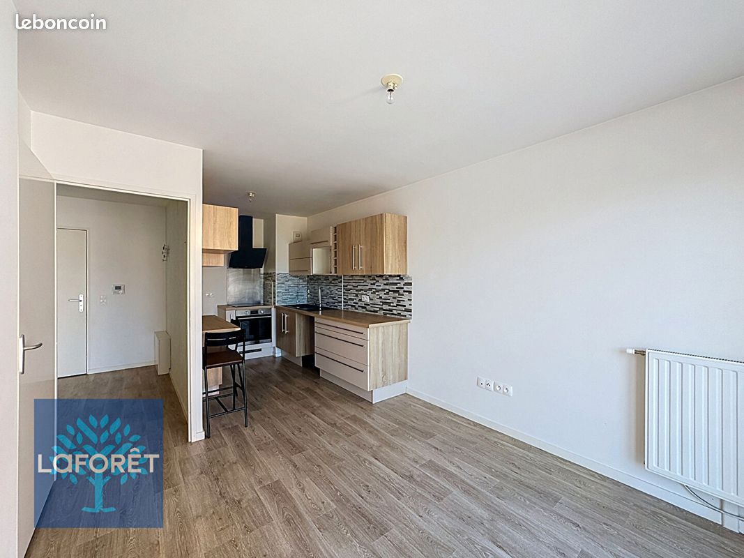 Appartement 2 pièces 39 m² · à Corbeil-Essonnes · 39 m² · 800 €/mois