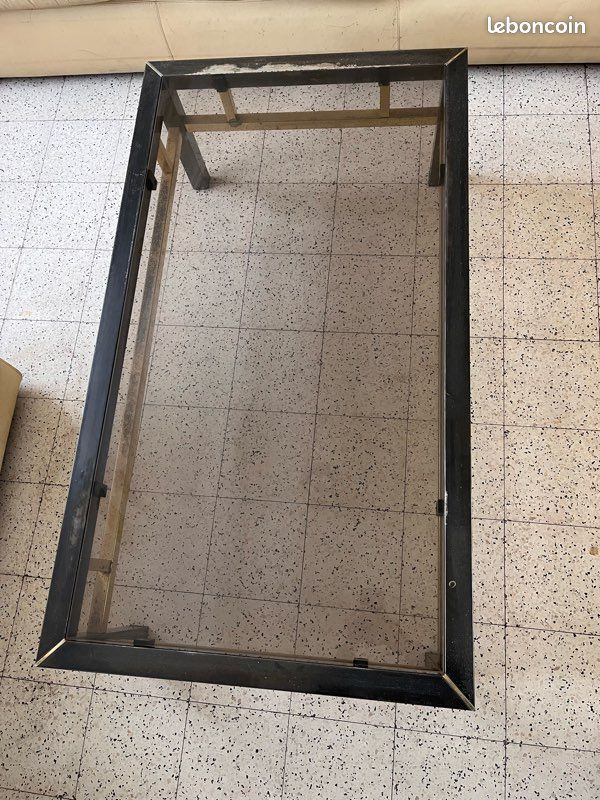 Table basse en métal et verre – style moderne (image 4)