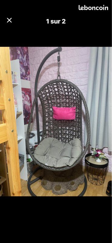 Fauteuil suspendu (image 1)