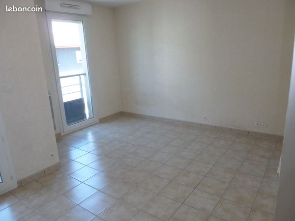 Appartement 1 pièce 24 m² · à Rodez · 24 m² · 353 €