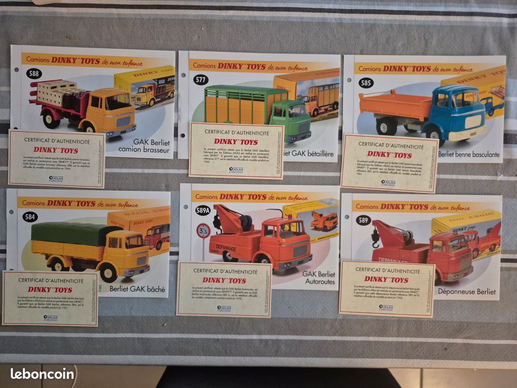 Dinky toys - camion bache - berliet gak 584 - Collection