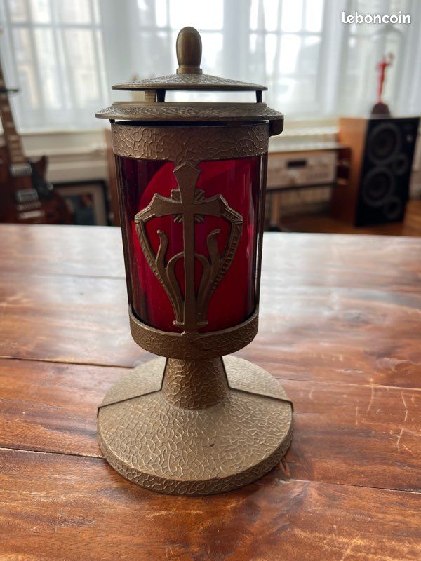 Lanterne funéraire en bronze et verre signée G. Curti (image 1)