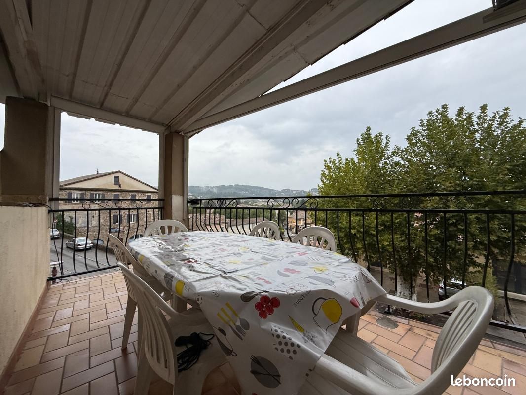 Maison 3 pièces 93 m² · à Joyeuse · 93 m² · 98 000 €