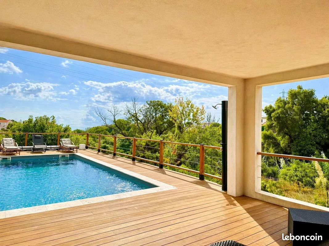 Maison 6 pièces 175 m² · à Bastia · 175 m² · 649 000 €