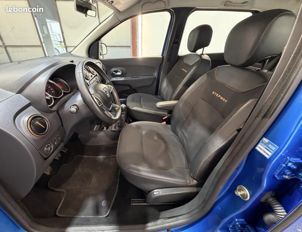 Dacia Lodgy dCI 110 7 places BVM6 Stepway (image 16)