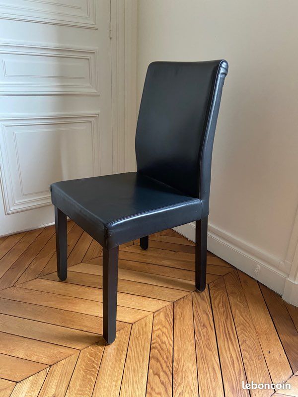 Chaise Habitat cuir noir (image 1)