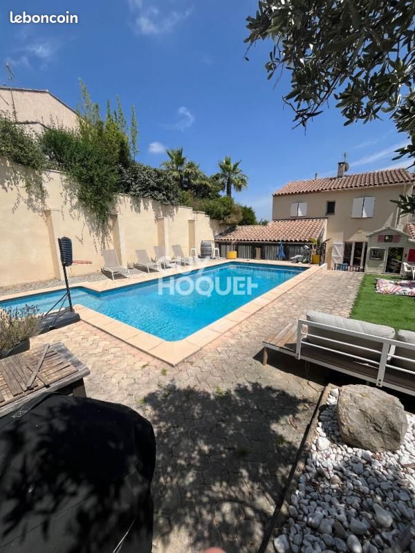Maison 6 pièces 148 m² · à Juvignac · 148 m² · 449 000 €