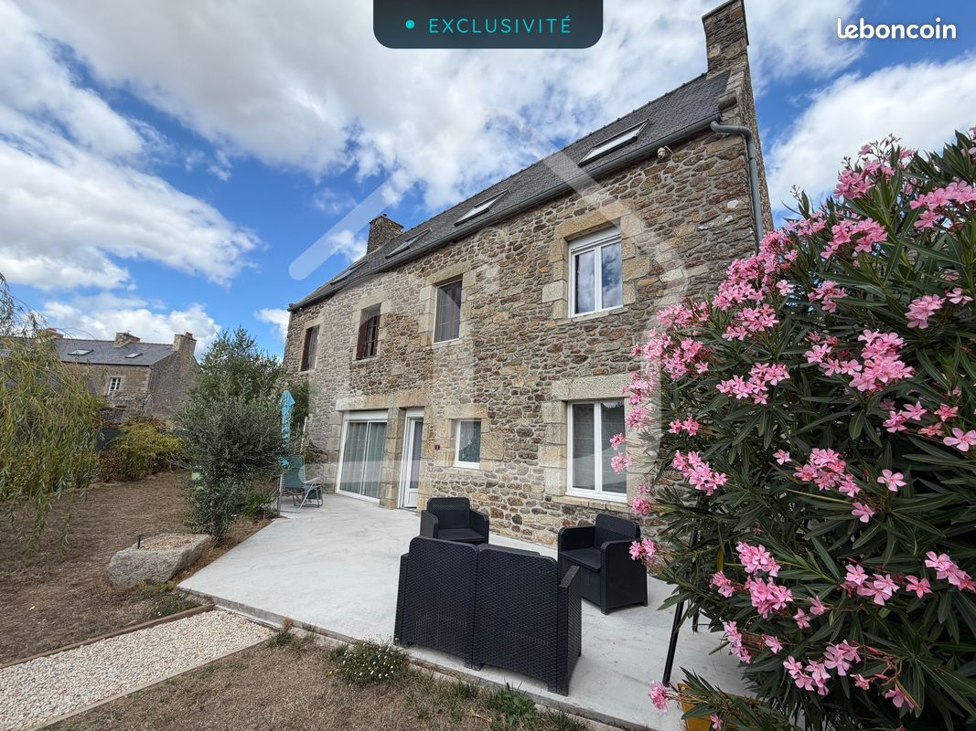 Maison 4 pièces 125 m² · à Saint-Méloir-des-Bois · 125 m² · 299 000 €