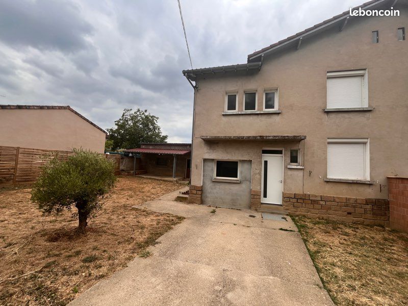 Maison 4 pièces 80 m² · à Carmaux · 80 m² · 750 €