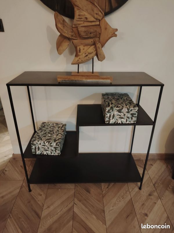 Consoles (image 1)