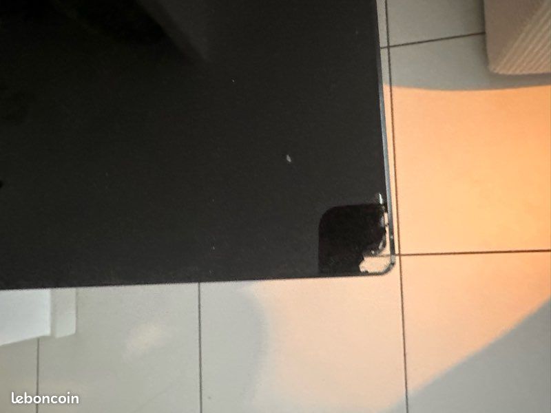 Table à manger extensible en verre noir (image 7)