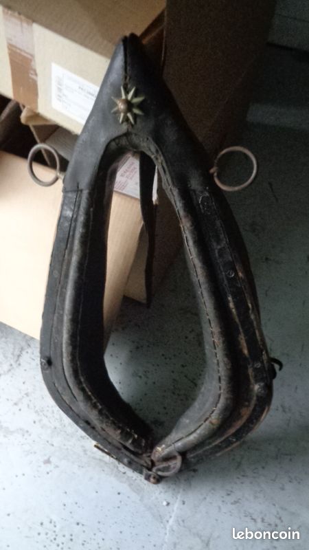 Collier (image 1)