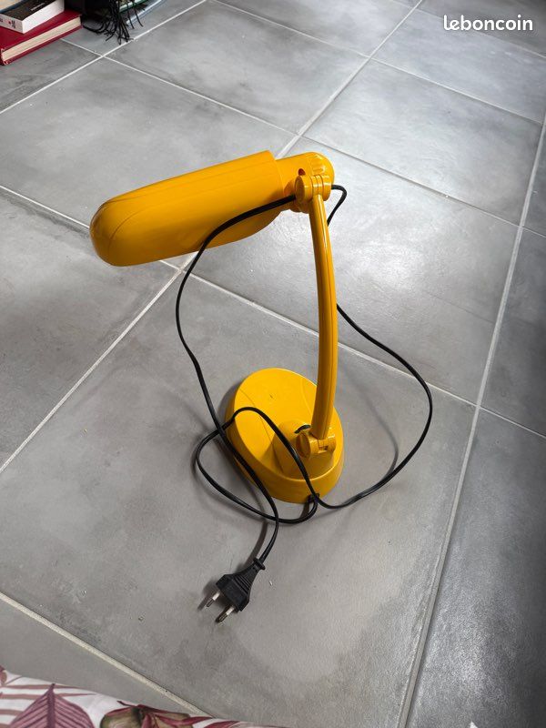 Lampe jaune moutarde années 70 vintage (image 7)