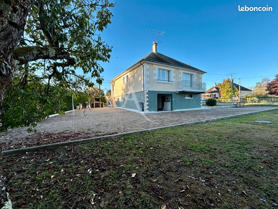 Maison 5 pièces 101 m² · à Saint-Julien-de-Chédon · 101 m² · 169 000 €