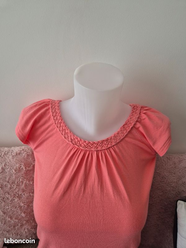 Tee-shirt 👕 femme. H&M. T : XS. Corail (image 4)
