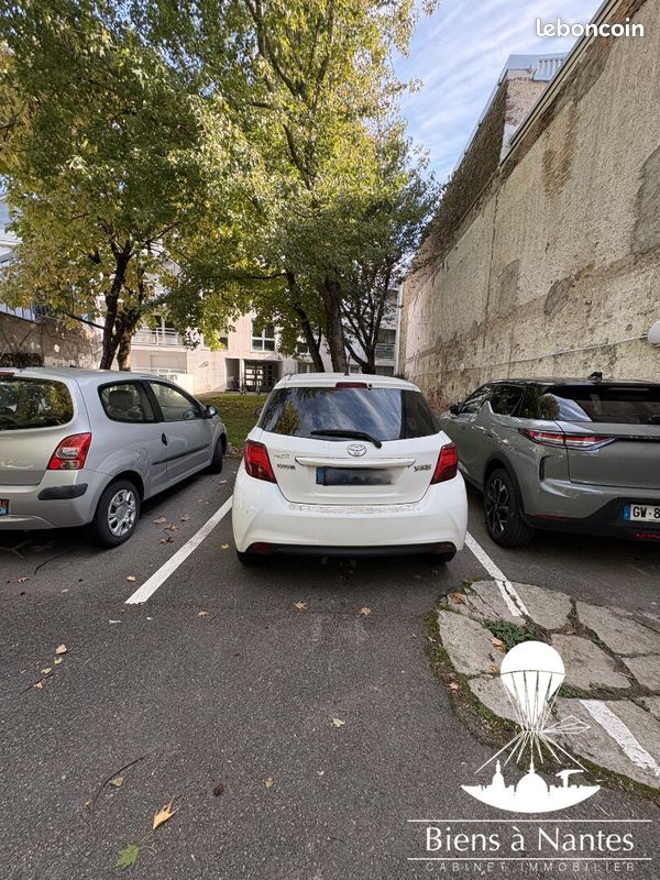Parking 12 m² · à Nantes · 12 m² · 90 €/mois
