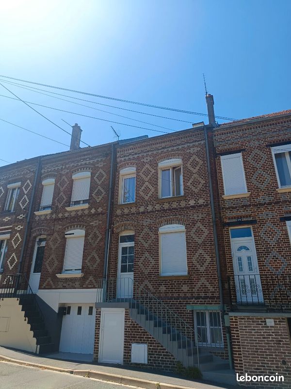 Maison 5 pièces 72 m² · à Beauvais · 72 m² · 900 €