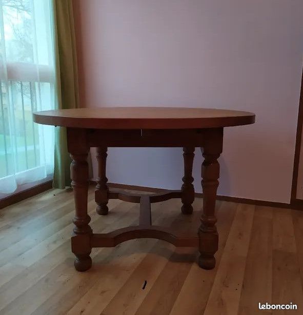Table ronde (image 1)