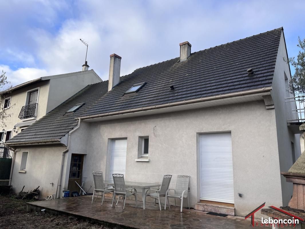 Maison 6 pièces 121 m² · à Bois-d'Arcy · 121 m² · 515 000 €