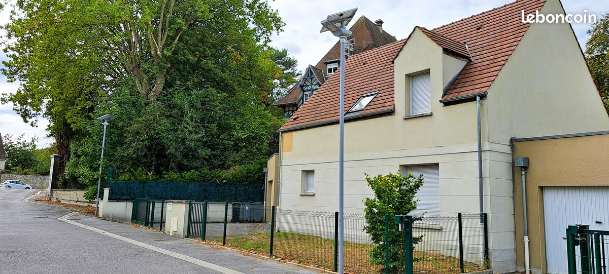 Maison 5 pièces 97 m² · à Villers-Cotterêts · 97 m² · 215 000 €