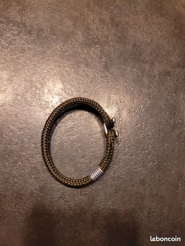 Bracelet en corde kaki (image 2)