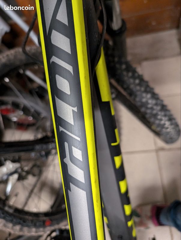 VTT GIANT Talon 3. Taille S. Quasi neuf (image 14)