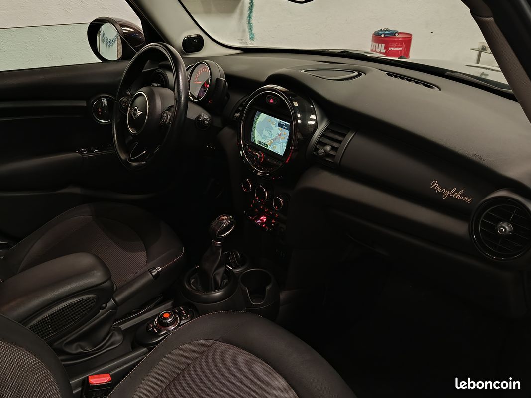 Mini 102 ch boite auto 5 portes sur-équipée ur-équipée (image 7)