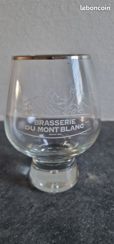 1 verre à bière Brasserie du Mont Blanc NEUF (image 1)