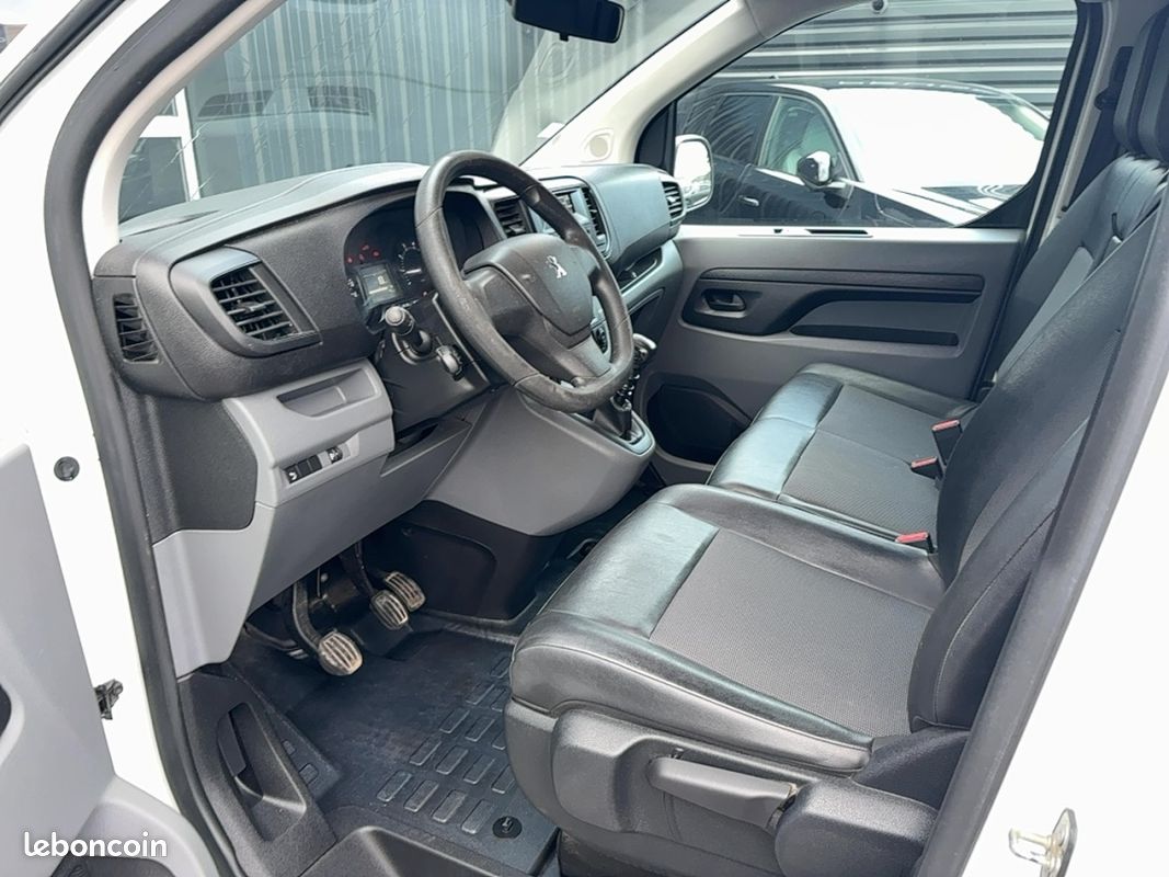 Peugeot Expert (3) 1.5 BLUEHDI 120 STANDARD PREMIUM (image 8)