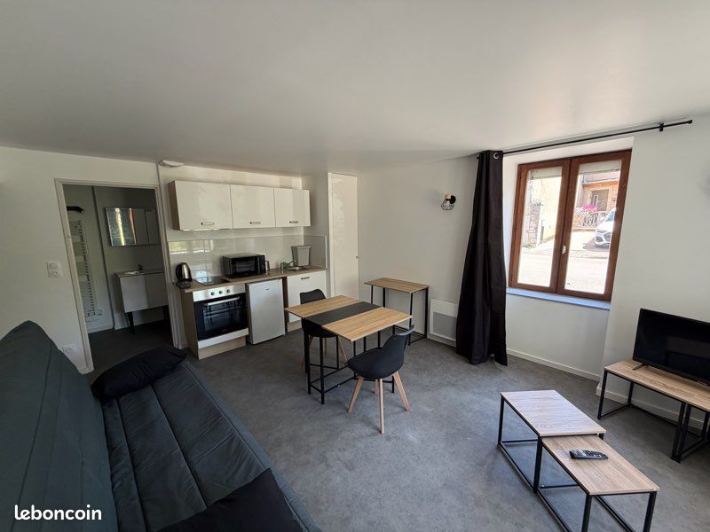 Appartement 1 pièce 27 m² · à Besançon · 27 m² · 580 €