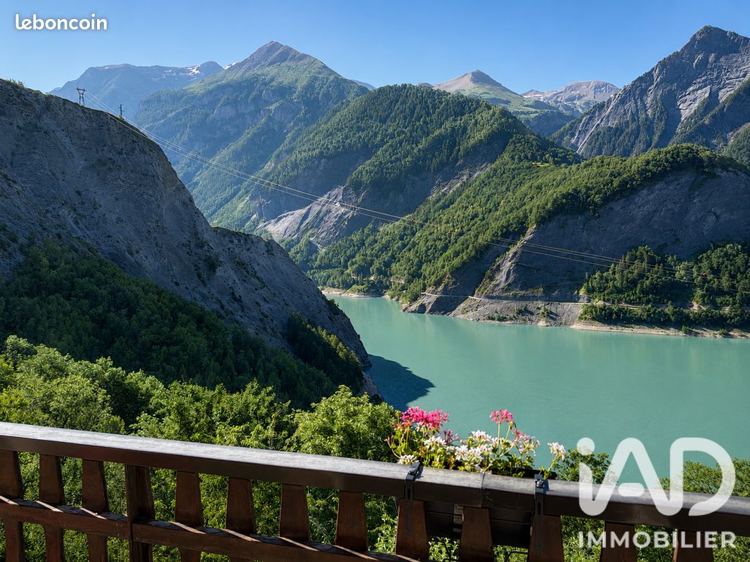 Maison 3 pièces 72 m² · à Mizoën · 72 m² · 367 000 €