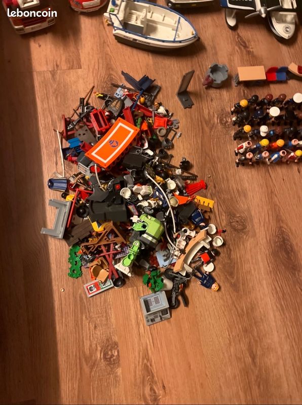 Lot de playmobil (image 3)
