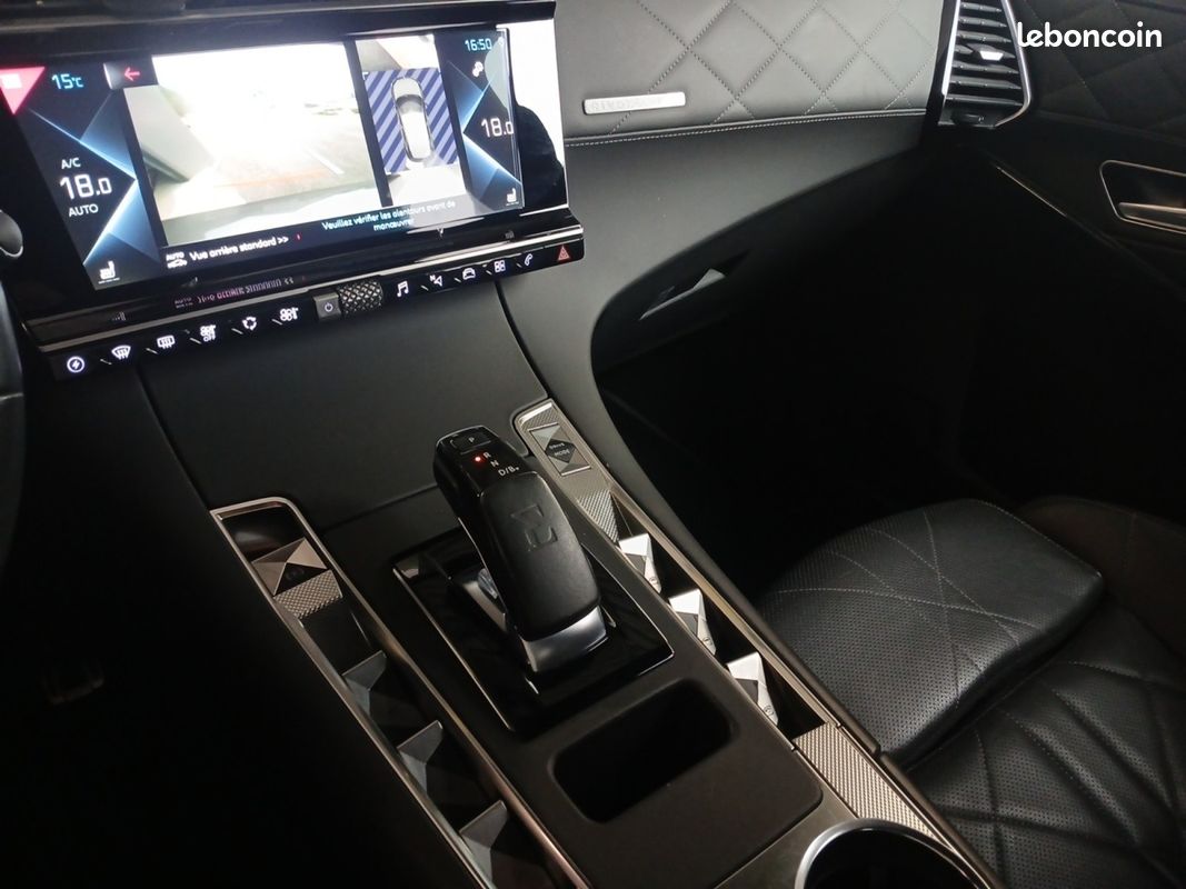 DS DS7 CROSSBACK Hybride E-Tense 300 EAT8 4x4 Rivoli GARANTIE 12 MOIS (image 15)