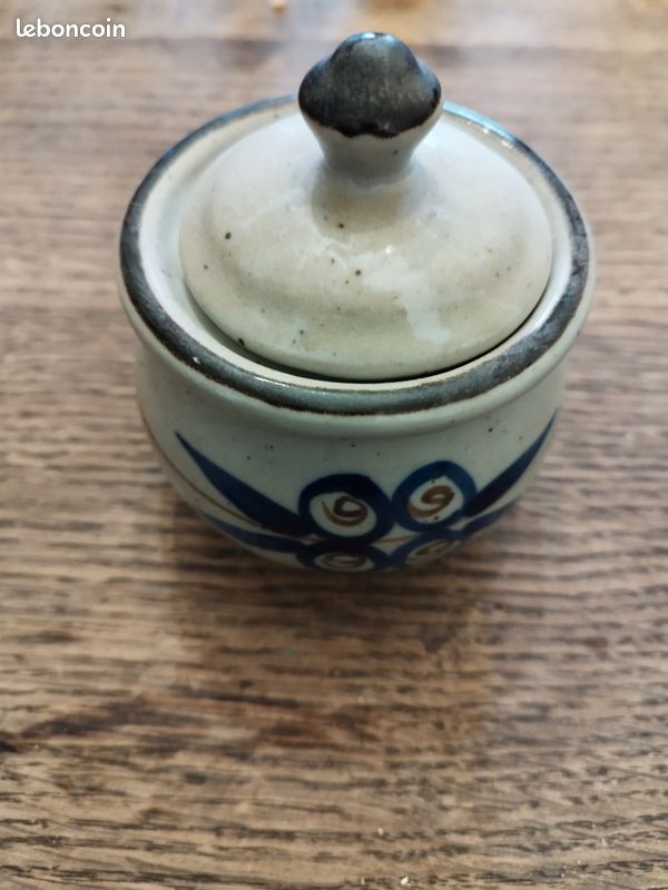 Pot à sucre (image 1)