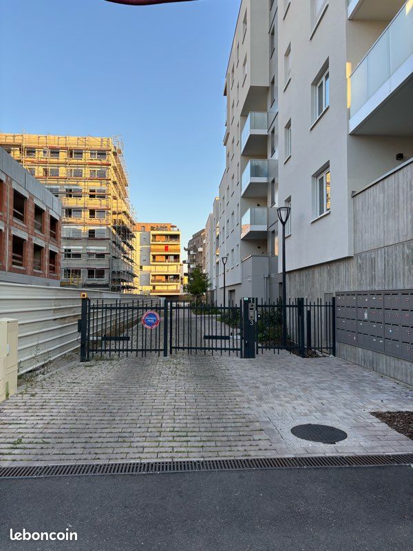 Parking couvert à louer · à Schiltigheim · 80 €