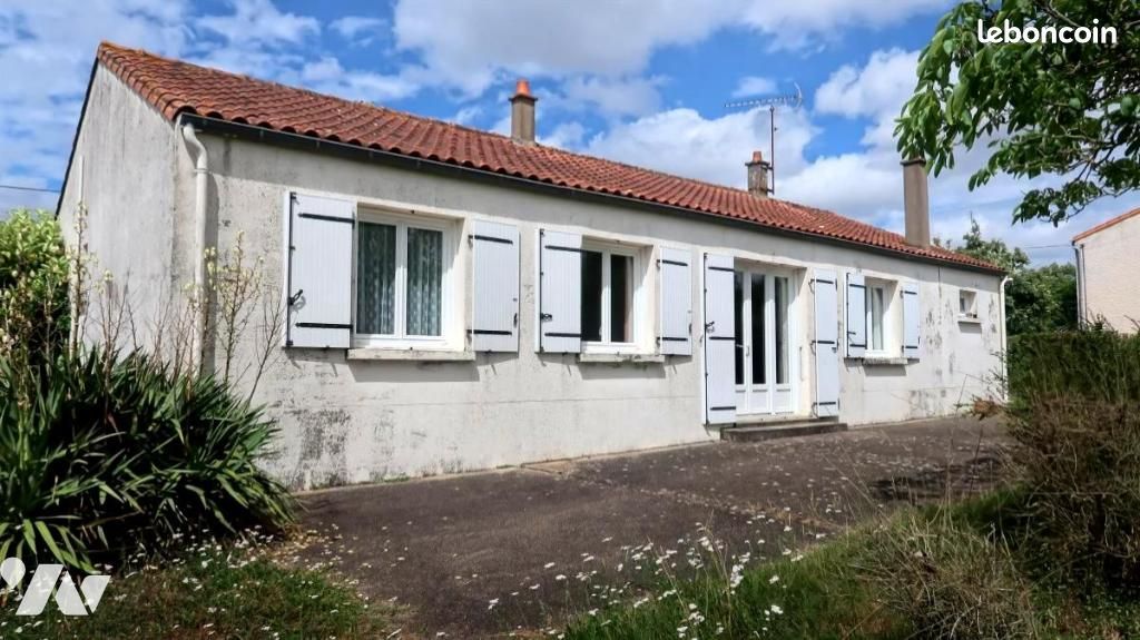 Maison 100 m² · à Mouchamps · 100 m² · 147 000 €