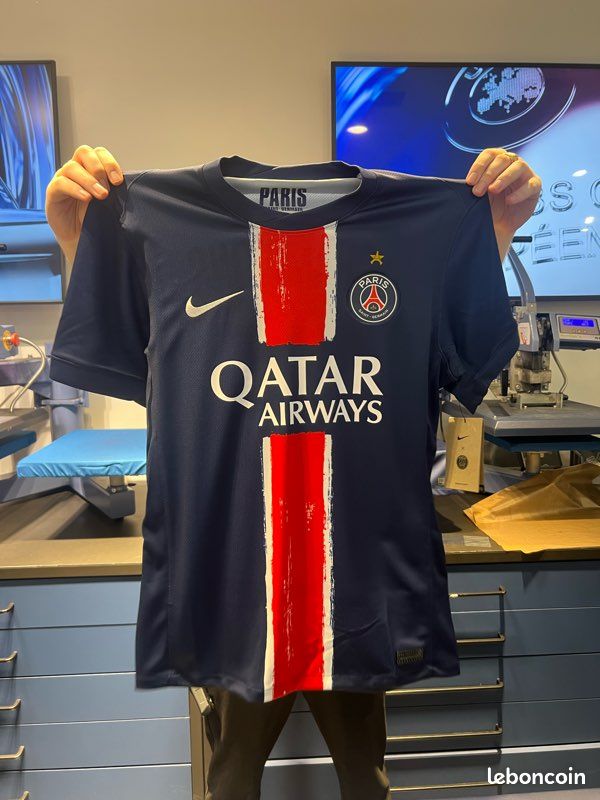 Maillot Collector PSG 1 étoile - Taille L - Neuf Avec étiquettes