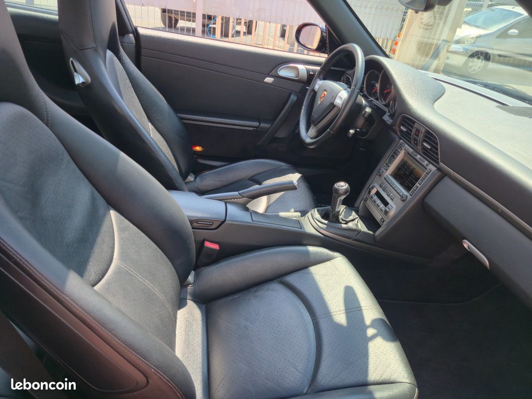 Porsche 911 997 Carrera 2 Coupé 3.6 325cv boite manuel reprise possible garantie (image 13)
