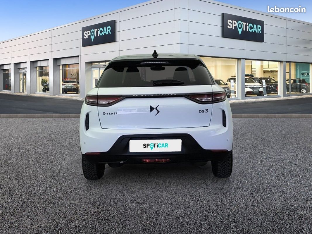 DS DS 3 E-Tense Performance Line+ (image 4)