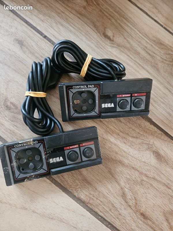 Manette sega Master système dans l etat (image 1)
