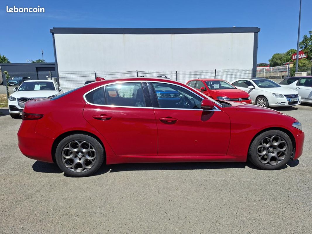 Alfa romeo giulia 2.2 jtdm 150 lusso bva - garantie 12 mois (image 4)