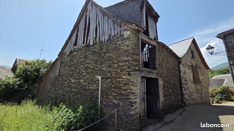 Grange 4 pièces 145 m²