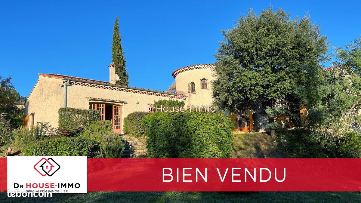 Maison 5 pièces 260 m² · à Ucel · 260 m² · 394 500 €